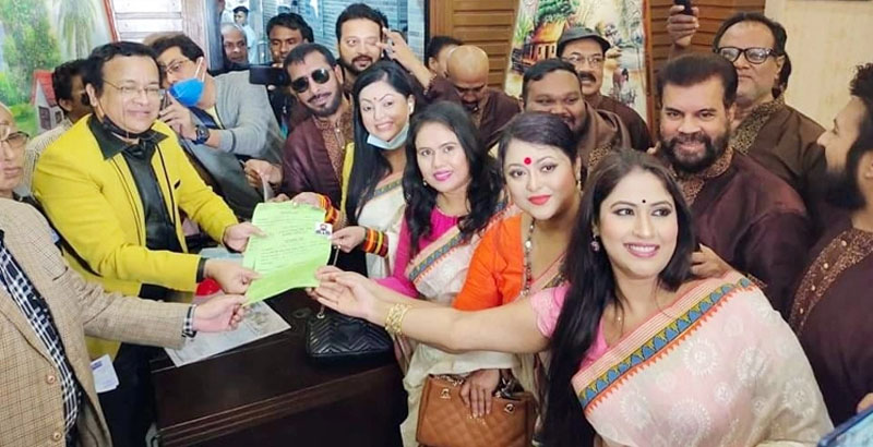 উৎসব আমেজে মনোনয়নপত্র জমা দিলো কাঞ্চন-নিপুণ প্যানেল
