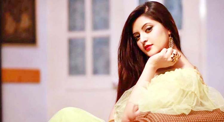 বিপদমুক্ত পরীমনি, সুস্থ আছে তার গর্ভের সন্তান