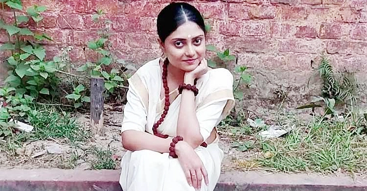 লরির ধাক্কায় অভিনেত্রীর মৃত্যু