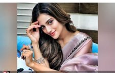 নুসরাতকে বিয়ের প্রস্তাব