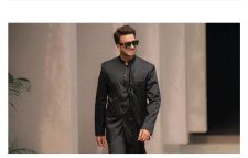 শাকিব খানের বিপরীতে এবার বলিউডের নায়িকা!