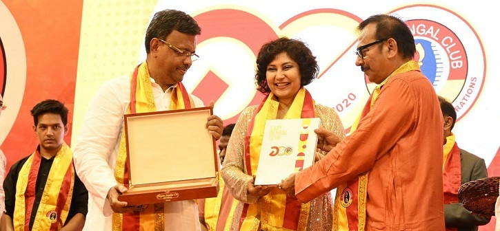 আত্মজন স্মৃতি’ সম্মাননা পেলেন মেহরীন