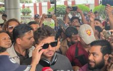 ঢাকায় ফিরেই নতুন সিনেমার ঘোষণা দিলেন শাকিব