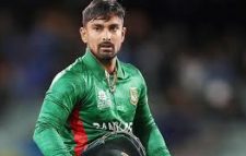 জ্বর কমেনি, এশিয়া কাপে প্রথম ম্যাচে অনিশ্চিত লিটন