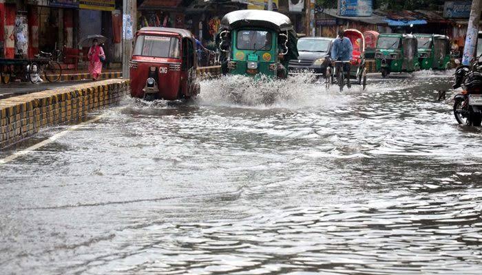 চট্টগ্রাম নগরীতে জলাবদ্ধতার দায় কার?