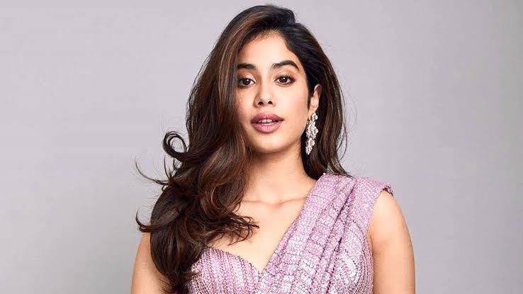 জাহ্নবীর গোপনে বাগদানের গুঞ্জন