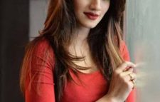 নুসরাত জাহানের বিরুদ্ধে ২৪ কোটি রুপি প্রতারণার অভিযোগ