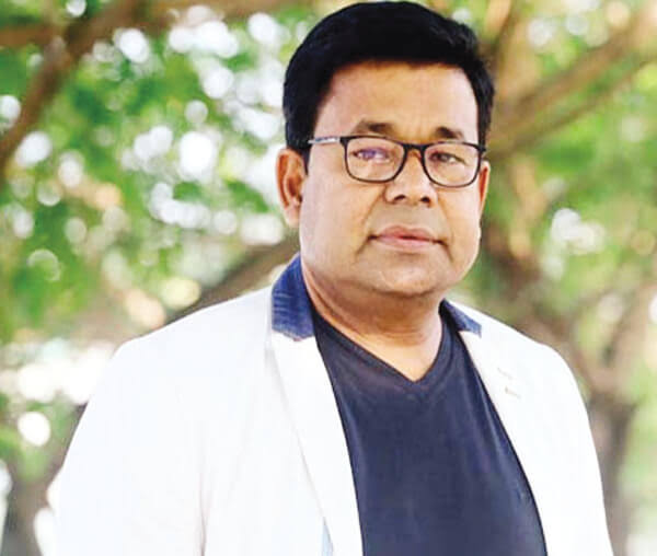জন্মদিনে শ্রোতাদের ‘অঞ্জনা’ নিয়ে সুখবর দিলেন মনির খান