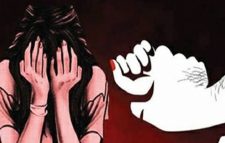 নাবালিকাকে সিনেমায় সুযোগ দেয়ার প্রলোভনে যৌন হেনস্তা, পরিচালক আটক