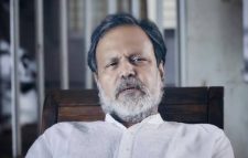 নতুন ওয়েব সিরিজে তারিক আনাম খান