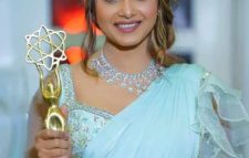 উইমেন অব ইন্সপিরেশন’ সম্মাননা পেলেন তানজিন তিশা