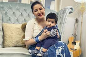 ছেলের ১৩তম মাস উদ্‌যাপন করলেন পরীমণি