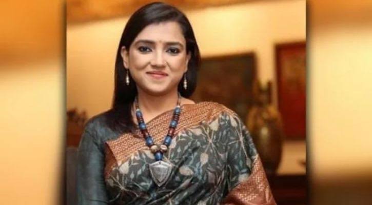 নবনীতার কণ্ঠে তিন মহাজনের দশ গান
