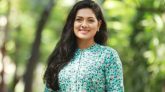 ‘বন্ড সই করার সময় হাতটা কেঁপে উঠেছিল’