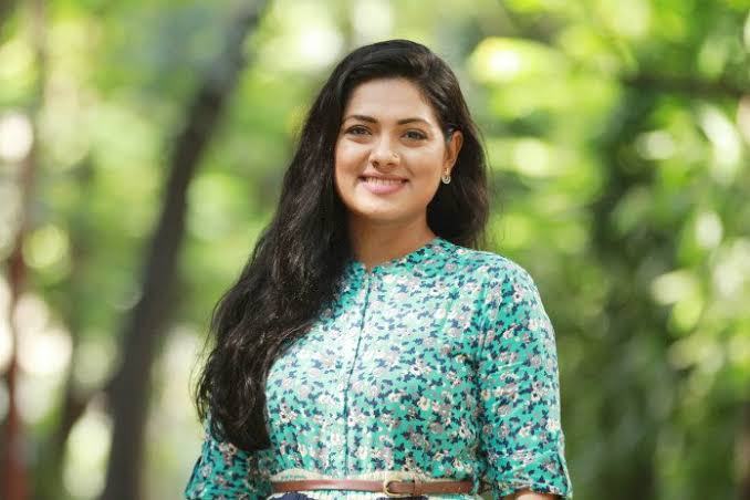 ‘বন্ড সই করার সময় হাতটা কেঁপে উঠেছিল’