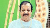 ডিপজলের জন্য ২৫ লাখ টাকার রাজকীয় খাট বানালেন ভক্ত