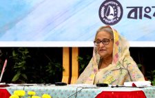 অশিক্ষিত-মূর্খদের হাতে দেশ এগোতে পারে না : প্রধানমন্ত্রী