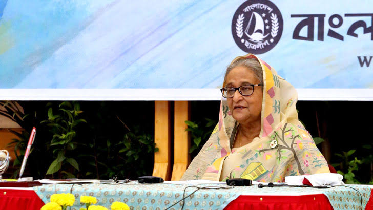 অশিক্ষিত-মূর্খদের হাতে দেশ এগোতে পারে না : প্রধানমন্ত্রী
