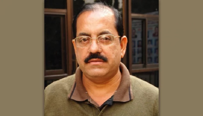 মায়ের পর বাবার দাফনের জন্য ঢাকায় ফিরেছেন সন্তানরা