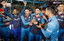 ইংল্যান্ডের বিপক্ষে জয় ভূমিকম্পে ক্ষতিগ্রস্তদের উৎসর্গ রশিদ-মুজিবদের
