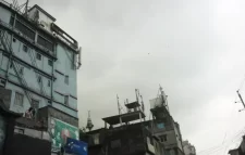 শুষ্ক আবহাওয়ায় ৪ বিভাগে বৃষ্টির আভাস