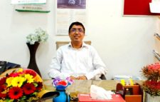 চবি অধ্যাপকের হুঁশিয়ারি, ফেসবুকে অগ্রহণযোগ্য পোস্ট করলে ছাত্রত্ব বাতিল