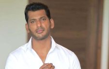 ভারতের সেন্সর বোর্ডের বিরুদ্ধে ঘুষ নেওয়ার অভিযোগ