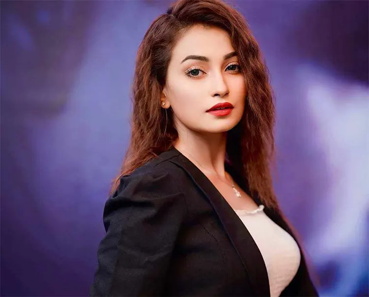 সেলিব্রেটি ক্রিকেট লিগ বয়কট করলেন রাজ রিপা