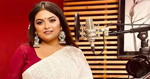 দুর্গাপূজায় শিলা দেবীর দুই গান