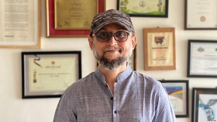 প্রকাশ পেল ফারুকীর ‘অটোবায়োগ্রাফি’র ট্রেলার