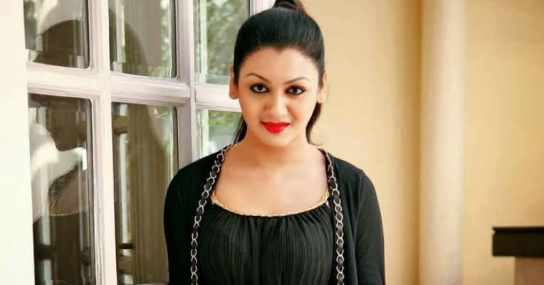 আরও চুমু খেতে চাই : জয়া