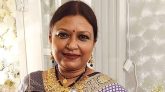 গভীর রাতে আমেরিকা উড়াল দিলেন চয়নিকা চৌধুরী!
