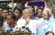 যাওয়ার সময় হয়ে গেছে, বিদেশে ঘোরাঘুরি করে লাভ নেই: মির্জা ফখরুল