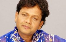 রাজনৈতিক দলে যোগ দিলেন নকুল কুমার