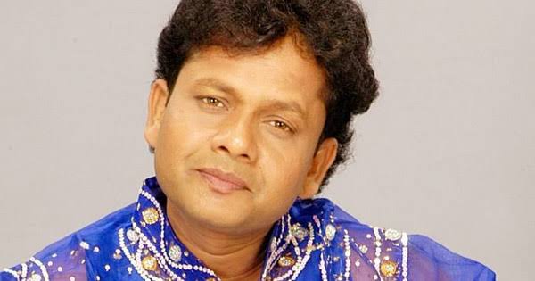 রাজনৈতিক দলে যোগ দিলেন নকুল কুমার