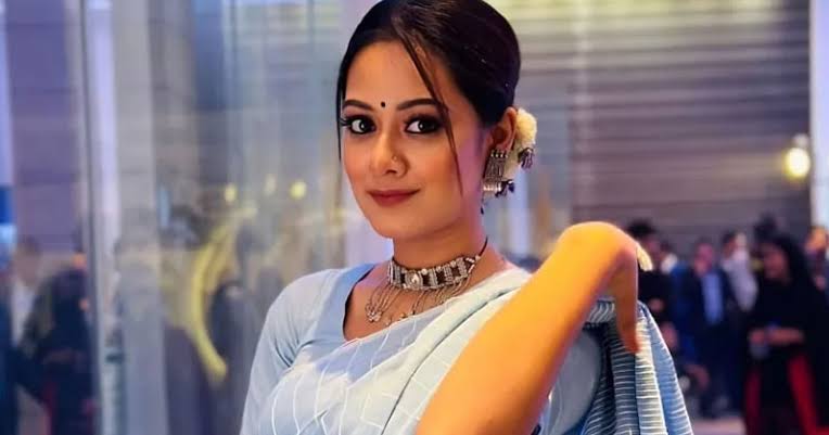 সেলিব্রিটিদের মারামারি ইস্যুতে মুখ খুললেন দীঘি