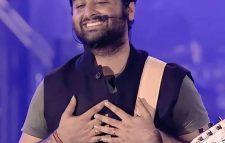আবারও ঢাকার সিনেমায় গাইবেন অরিজিৎ সিং