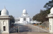 তফসিলের বৈধতা চ্যালেঞ্জ করে হাইকোর্টে রিট
