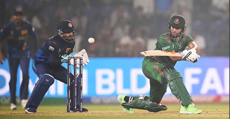 শ্রীলঙ্কাকে হারিয়ে সম্ভাবনা টিকে থাকলো বাংলাদেশের