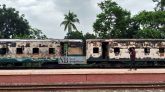 টাঙ্গাইলে ট্রেনে অগ্নিসংযোগ, তদন্তে তিন সদস্যের কমিটি
