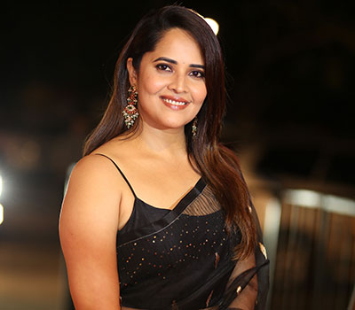আন্টি বলায় মামলা করবেন অভিনেত্রী
