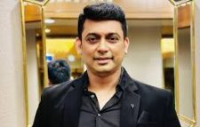 উত্তরার একটি মেয়ের ব্রেকআপ হয়েছে আমার কারণে : জায়েদ খান