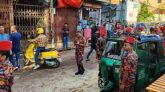 ঢাকায় সিএনজিতে ককটেল নিক্ষেপের পর বিস্ফোরণ, আগুন