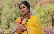 নতুন গানে মুগ্ধতা ছড়ালেন মুন্নী