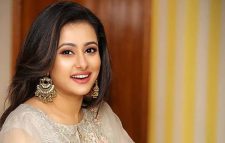 পলিটিক্সের শিকার হয়ে সিনেমা থেকে বাদ পড়েছেন পূর্ণিমা