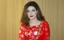 আ.লীগের মনোনয়ন ফরম কিনলেন মাহি