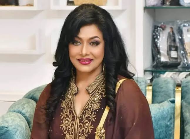 আজীবন সম্মাননায় ভূষিত হয়ে যা বললেন রোজিনা