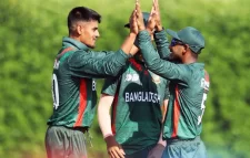 বাংলাদেশের আগুনে বোলিংয়ে জাপানের হাঁসফাঁস অবস্থা