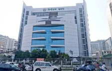 ভোটের দিন সকালে কেন্দ্রে যাবে ব্যালট পেপার: ইসি