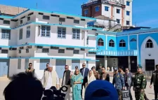 দুই ওলির মাজার জিয়ারত শেষে সিলেট সার্কিট হাউসে শেখ হাসিনা